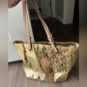Michael Kors Good Set Jet Logo Tote